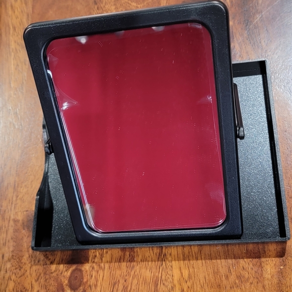 Face Case Mirror with tray and Mesh zip Bag - Picture 4 of 4